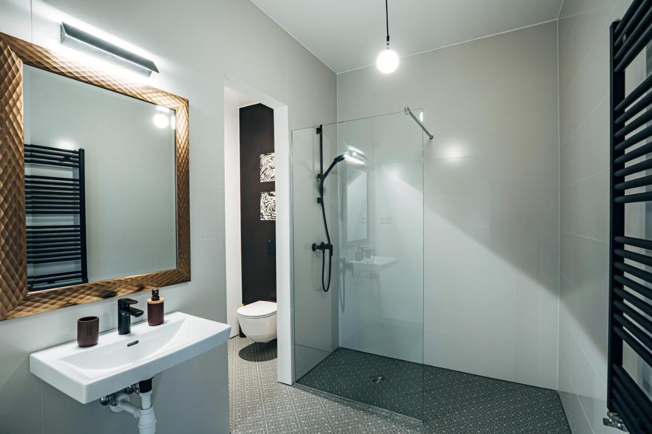 Constantine Apartments Рига Екстериор снимка