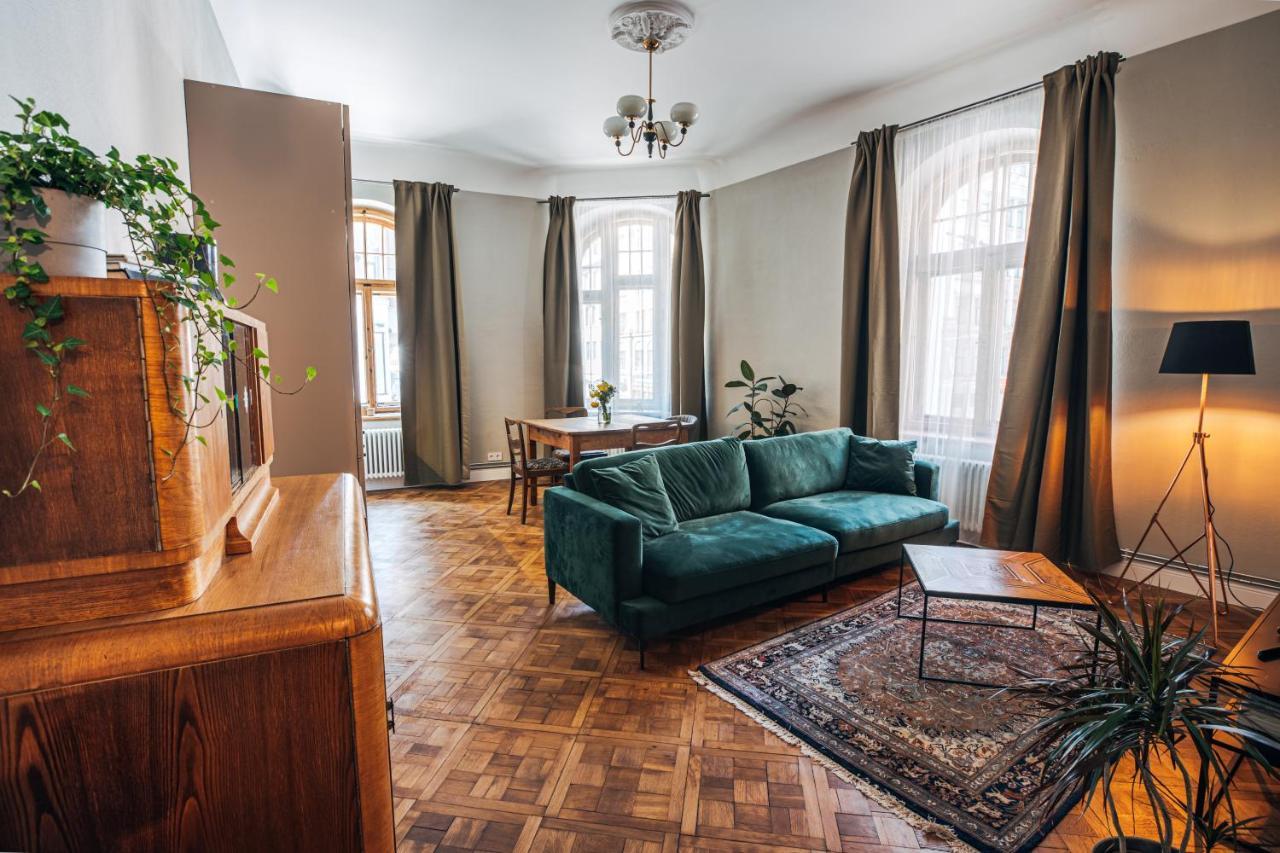 Constantine Apartments Рига Екстериор снимка