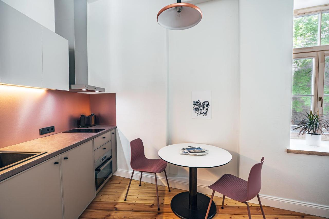 Constantine Apartments Рига Екстериор снимка